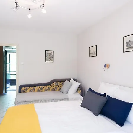 Teraszos Apartman Legkondival, Parkos Koernyezetben