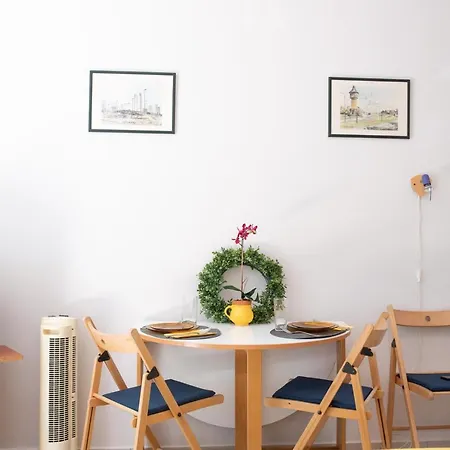 Teraszos apartman légkondival, parkos környezetben Apartman *